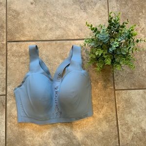 Victoria Sport 32DDD